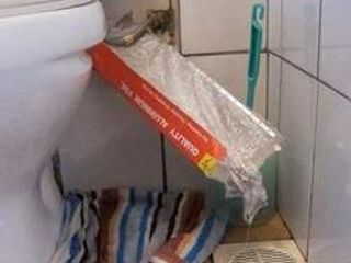 leaking toilet.jpg